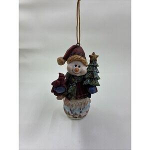 Vintage-Snowman 4 1/4" Tall‎ Resin Figurine